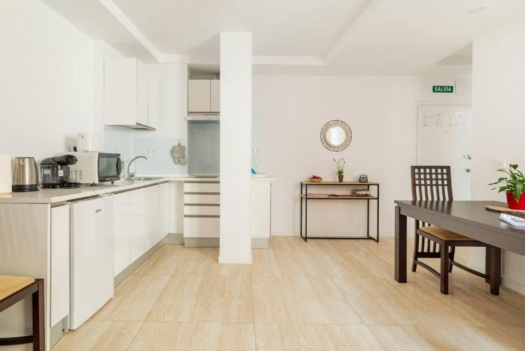 Conde De Miranda 1 Apartment Madrid Bagian luar foto